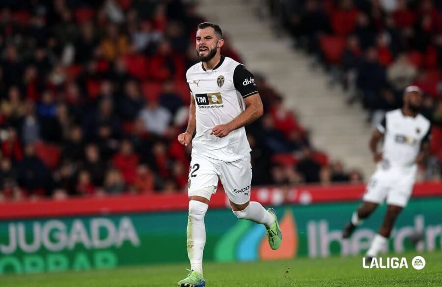  Luis Rioja celebra su gol al RCD Mallorca.