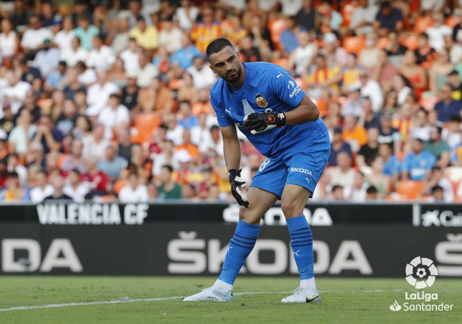  Mamardashvili ante el Girona en Mestalla..