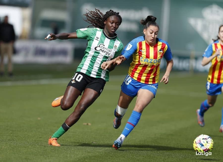  Marta Carro vuelve a valer tres puntos ante el Real Betis Féminas