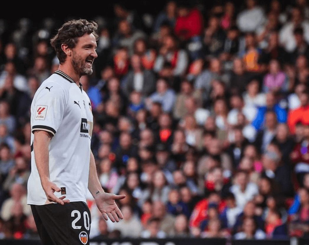  Mista, en el partido de Leyendas del Triplete