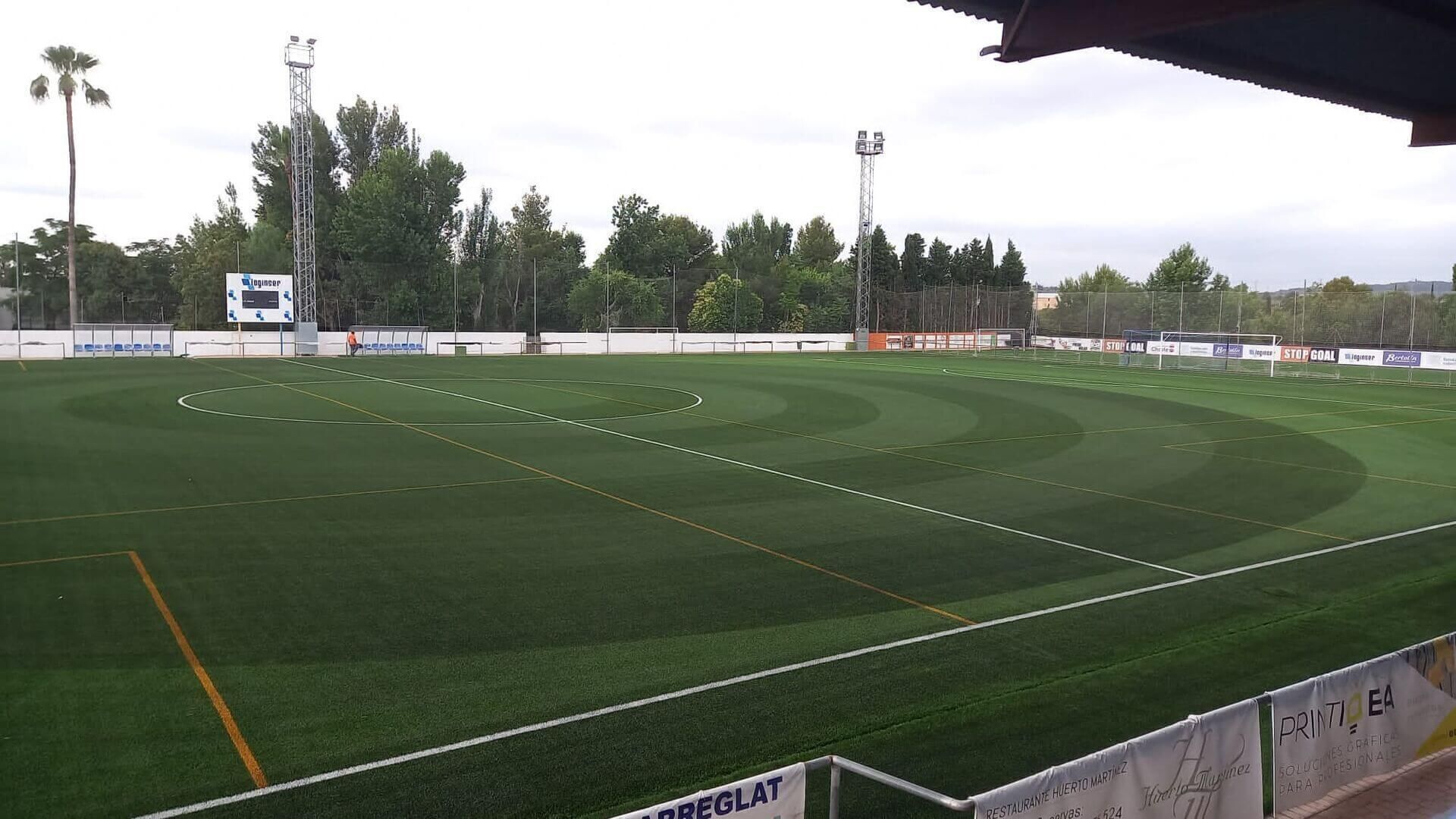  El estadio de La Viña, dónde jugarán las Leyendas del Valencia CF y debutó Carlos Corberán