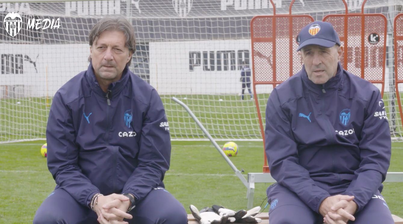  Perrone y Ochotorena.