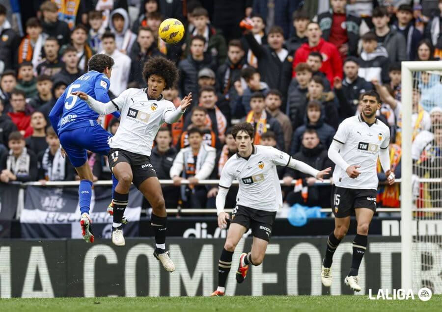 Peter Federico, ante el Getafe CF.
