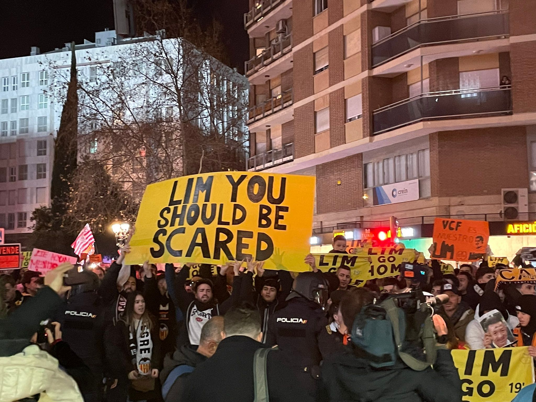  Protestas contra Peter Lim