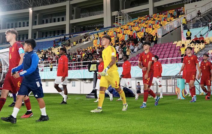 Raúl Jiménez, en el primer partido del Mundial sub 17.