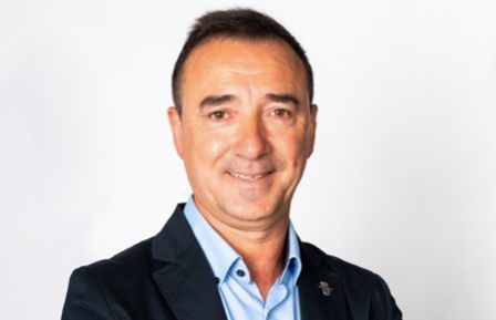  Robert Raga escribe un artículo de opinión sobre Roberto Gil.