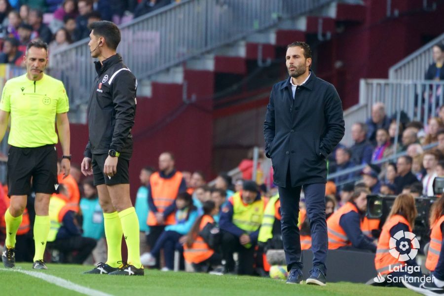  Cañizares cuestionó el planteamiento de Rubén Baraja ante el FC Barcelona.