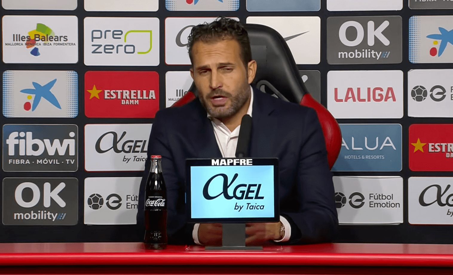  Rubén Baraja, en rueda de prensa.