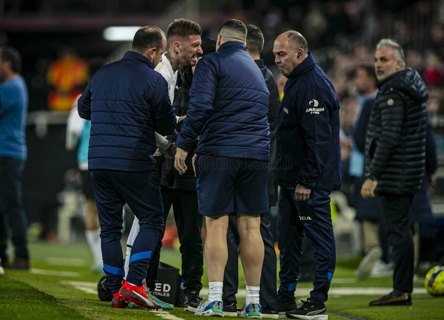  Samu Castillejo tiene rota la muñeca a cinco días de la Supercopa