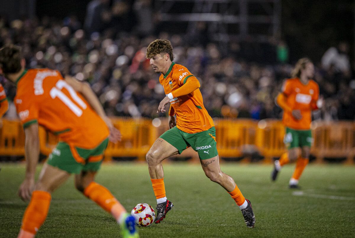  Sergi Canós, ante el Parla Escuela.