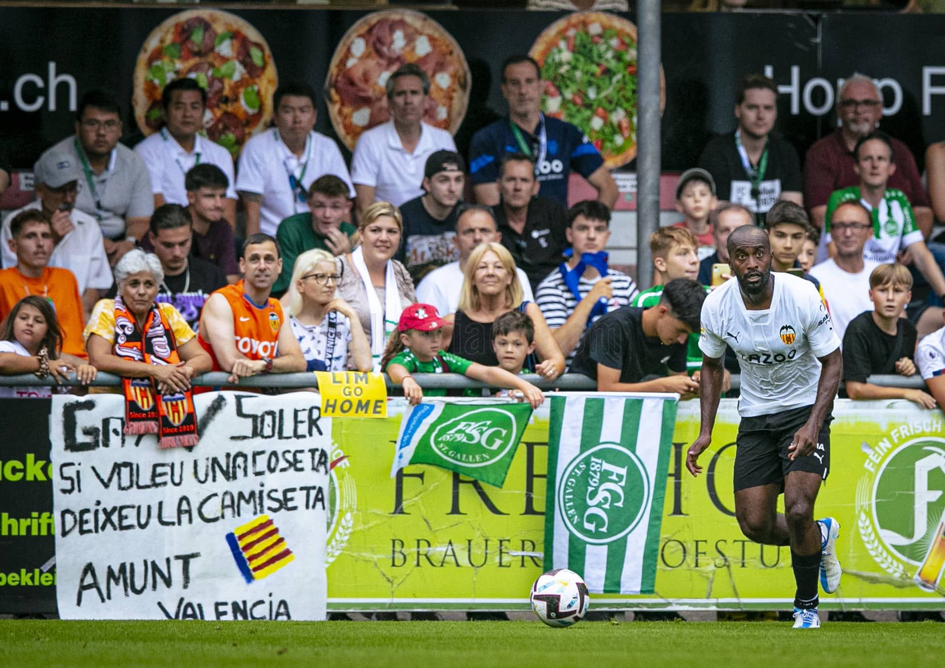 Foulquier en el St Gallen-Valencia habló de Guedes y Soler