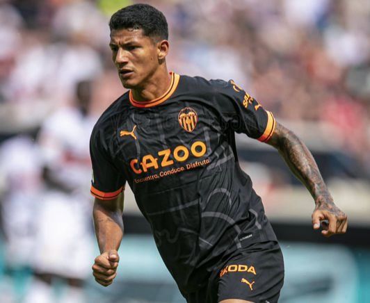  Marcos André, en el Stuttgart - Valencia CF