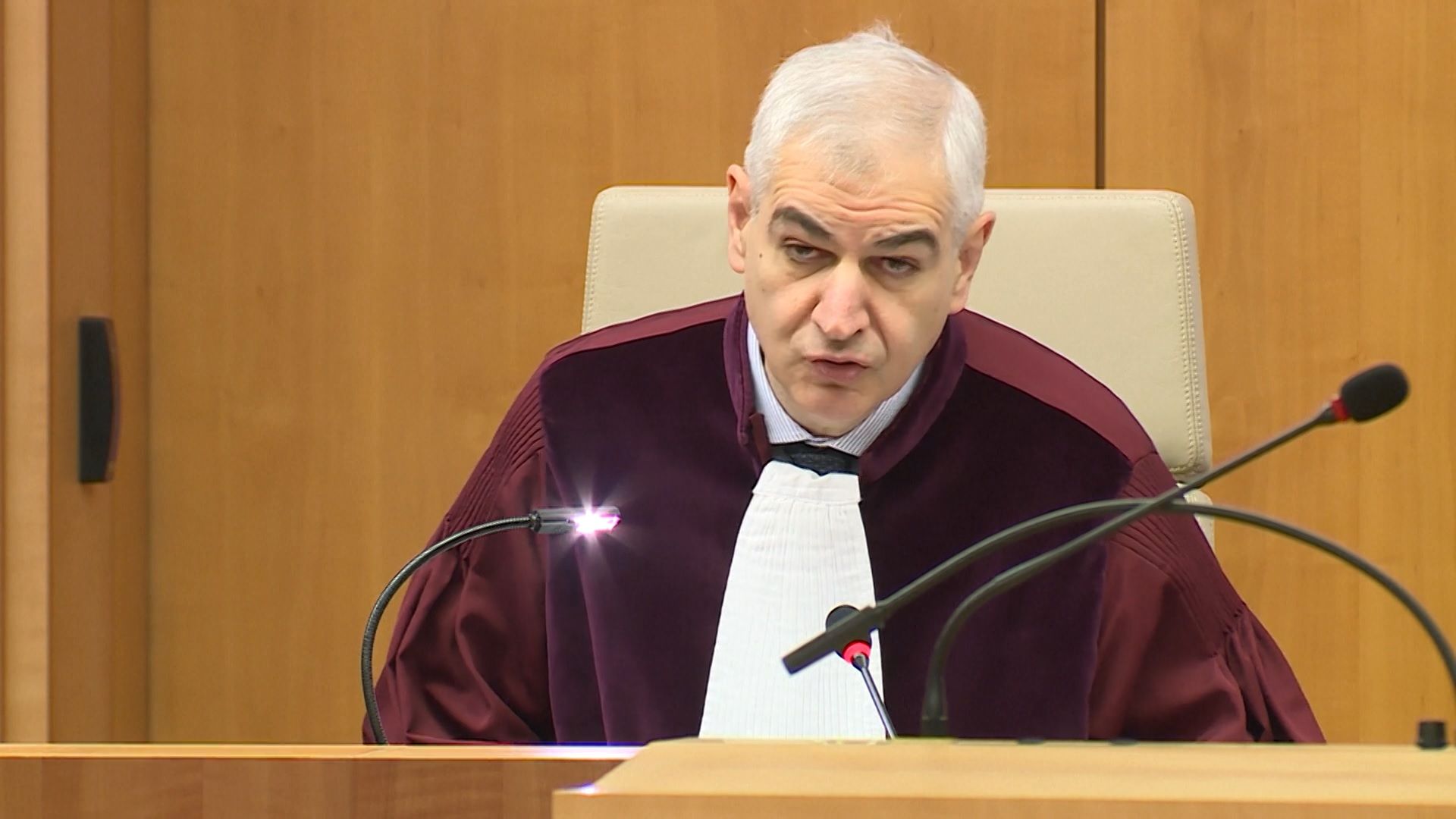  La Unión Europea absuelve al Valencia de pagar la multa a Bruselas