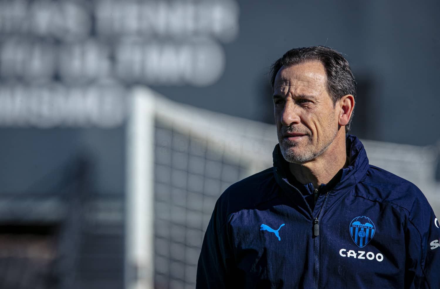 Voro empieza su octava etapa tutelado y con dos bajas.