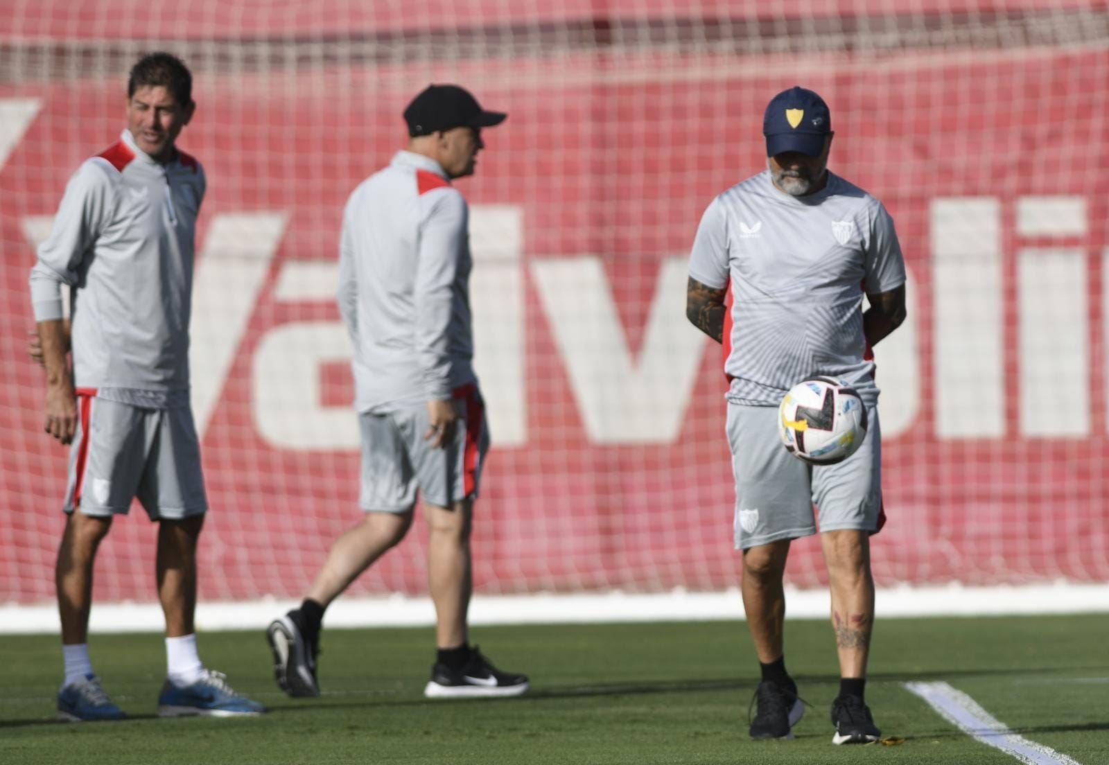  Sampaoli, en la sesión del lunes del Sevilla.