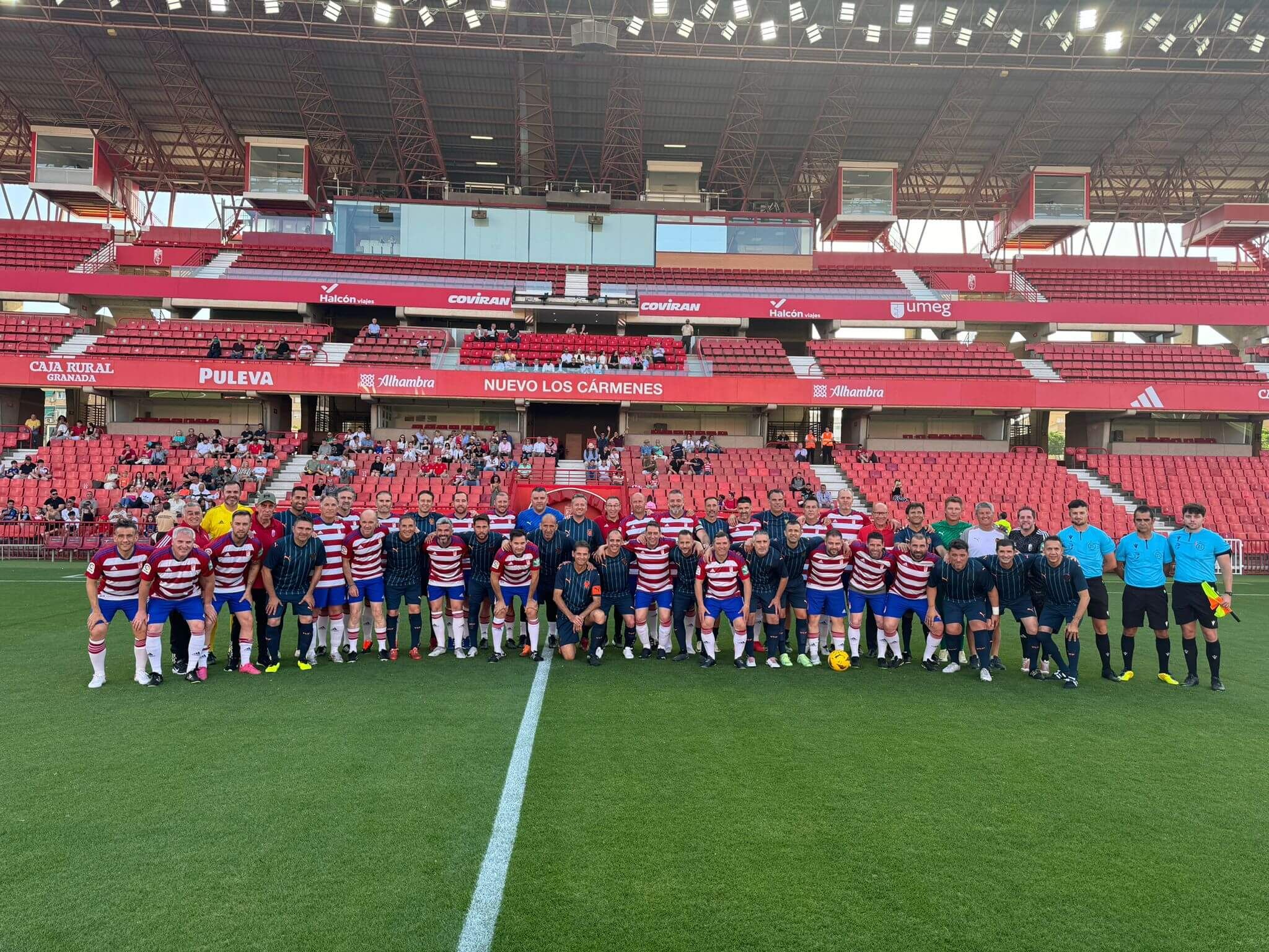  Leyendas del Valencia CF y del Granada