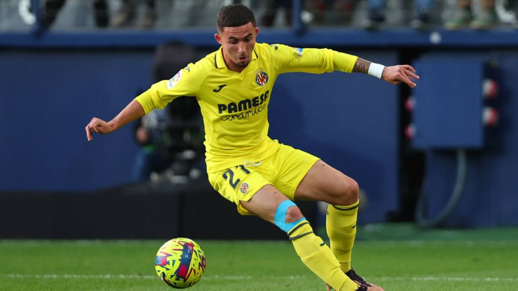  Yeremy Pino en el partido frente al Valencia FC. (Fuente: Cordon Press)