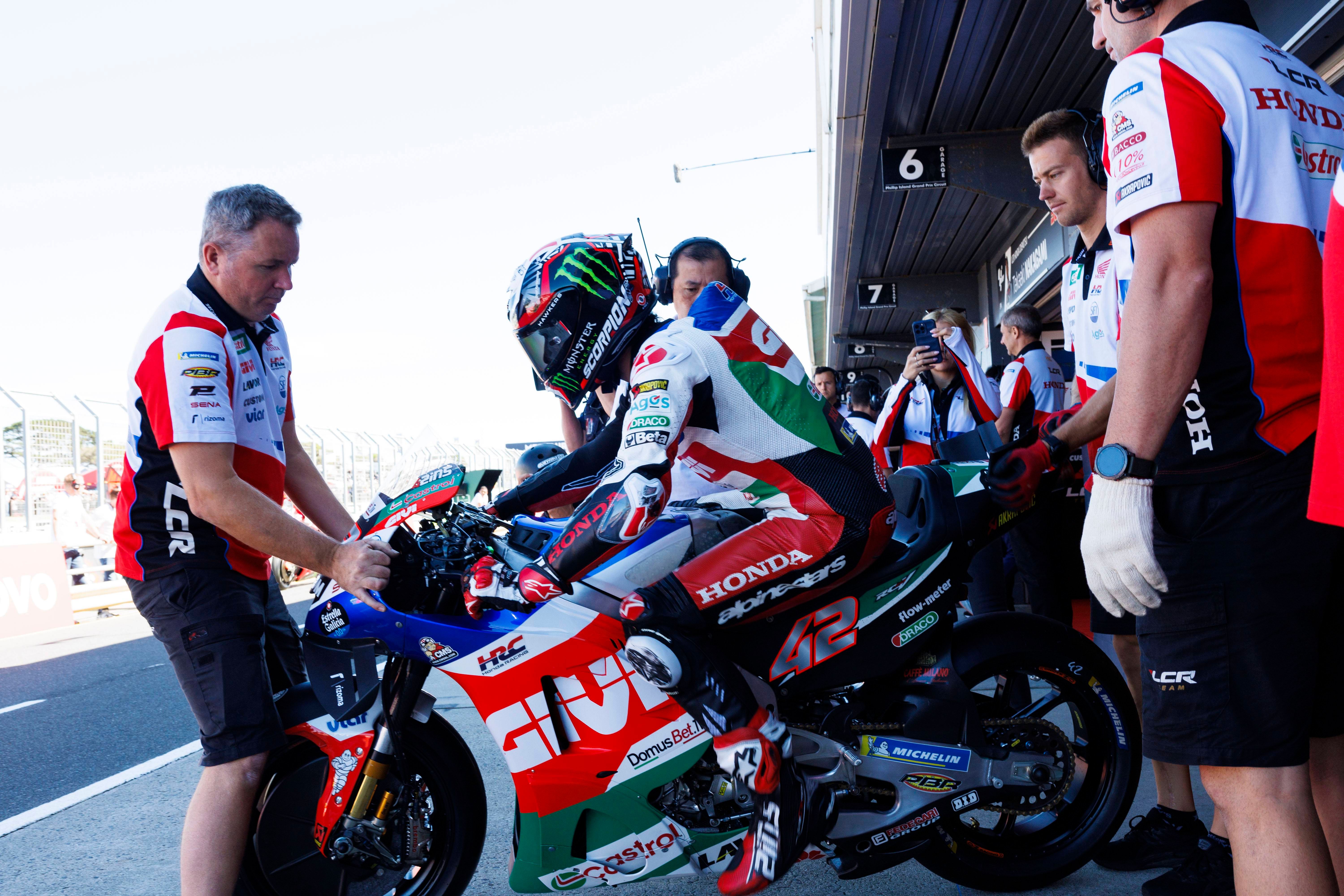  Álex Rins, en el GP de Australia.