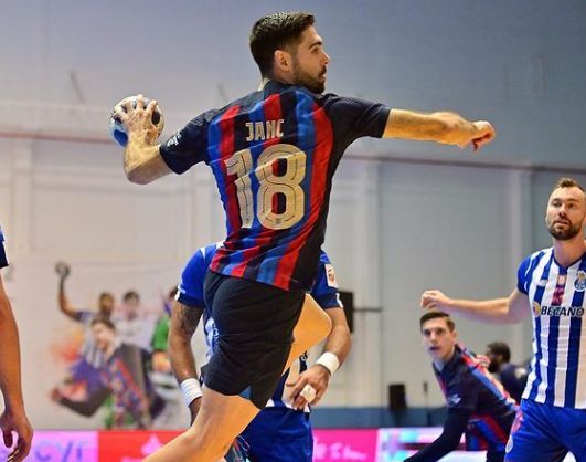  Janc en un tiro durante la final de la Supercopa Ibérica.