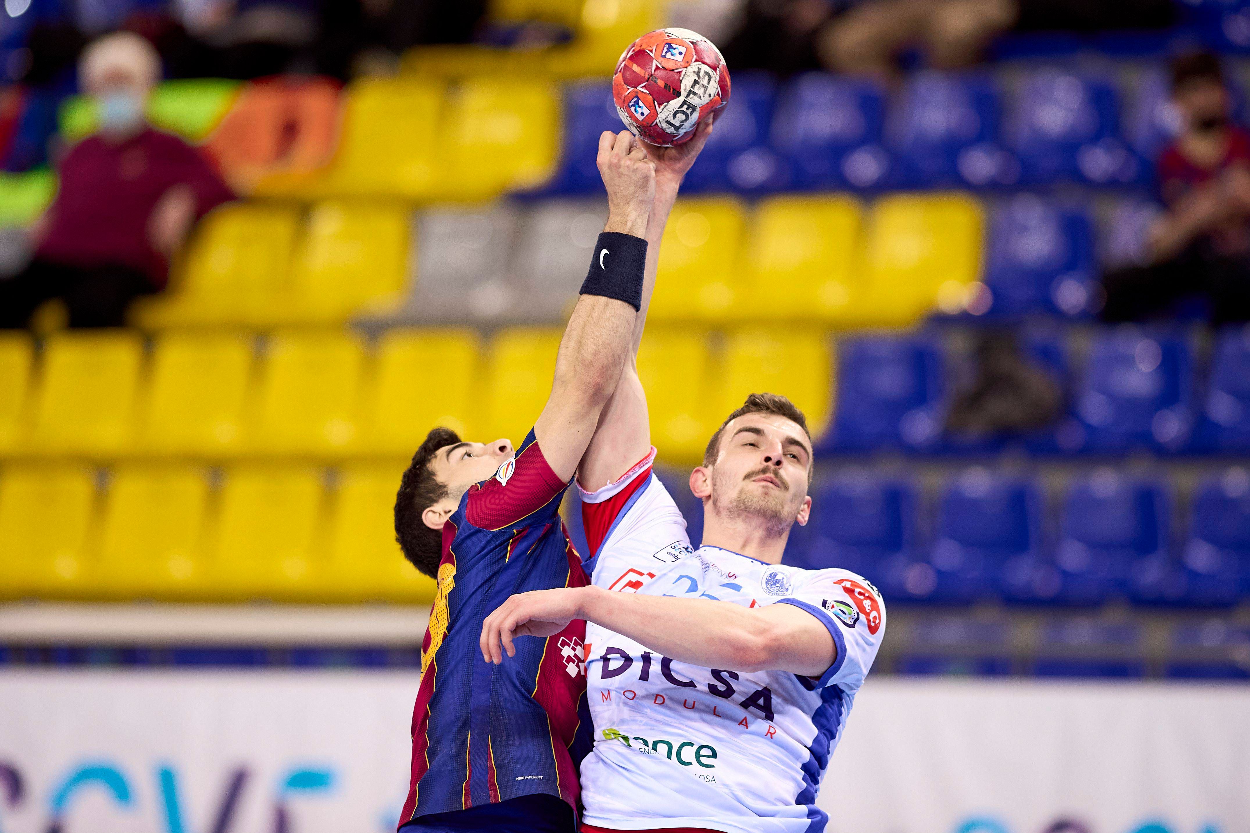  Artur Parera en un partido con el Barça.