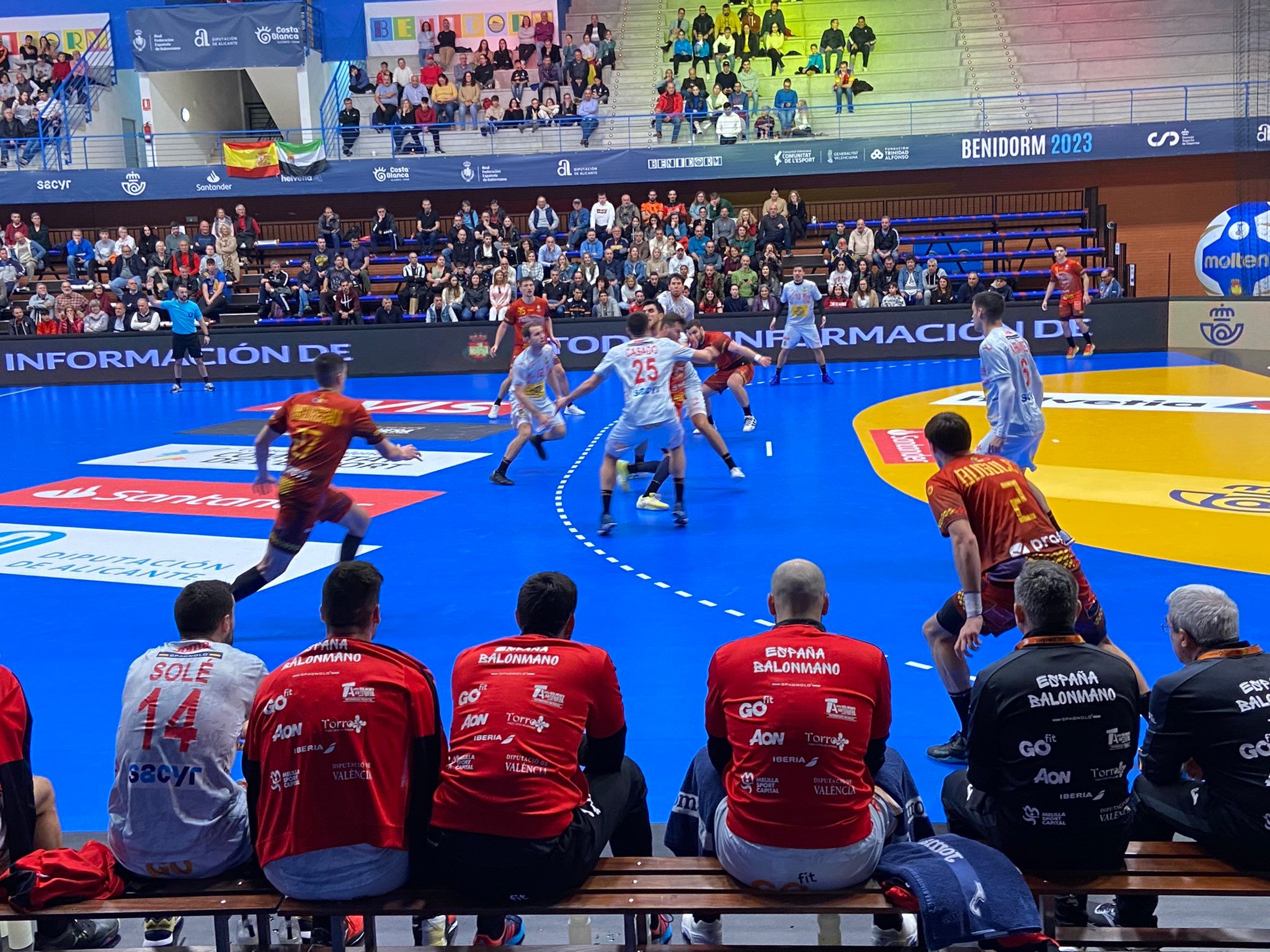  Lance del España-Rumanía del TIE de Benidorm.