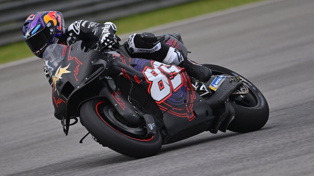 Jorge Martín, durante las pruebas en el GP de Sepang (foto: Cordon Press).