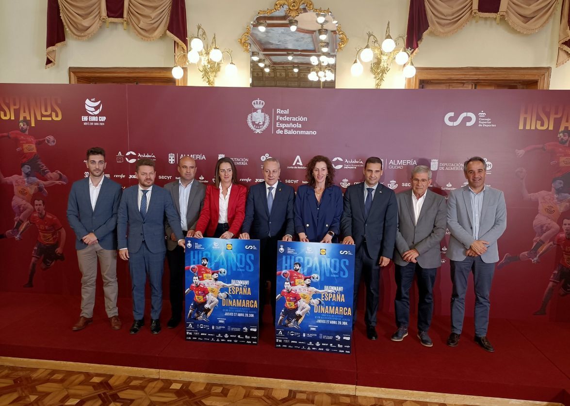  presentación del encuentro en Almería (Foto:RFEBalonmano)