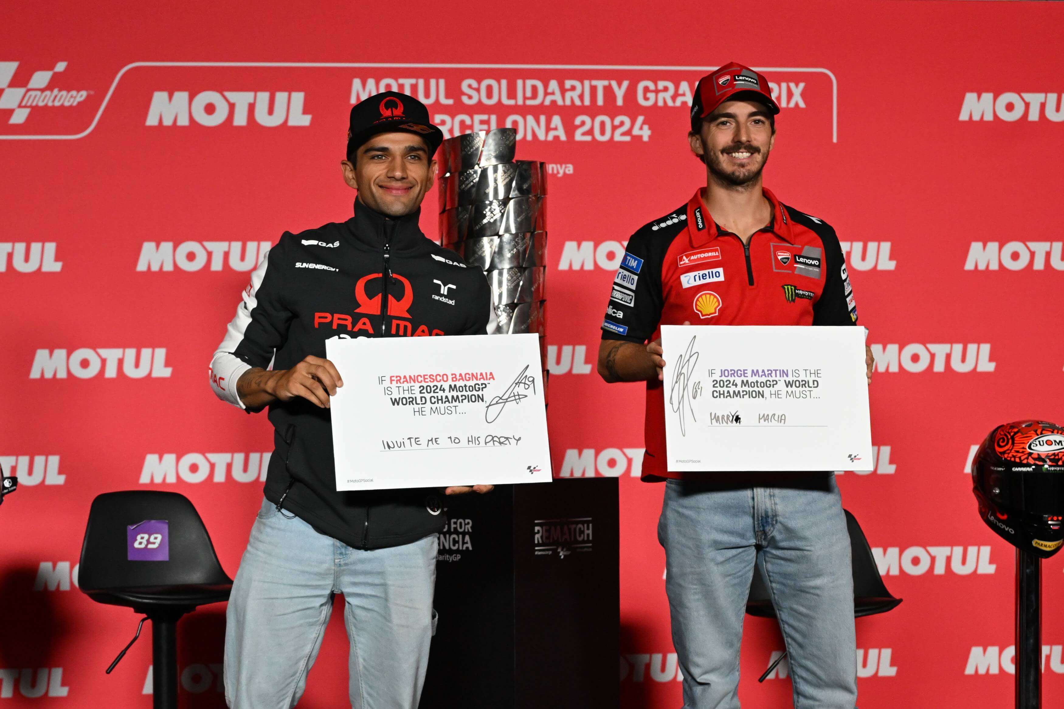  Jorge Martín y Pecco Bagnaia, antes de la gran carrera (Cordon Press).