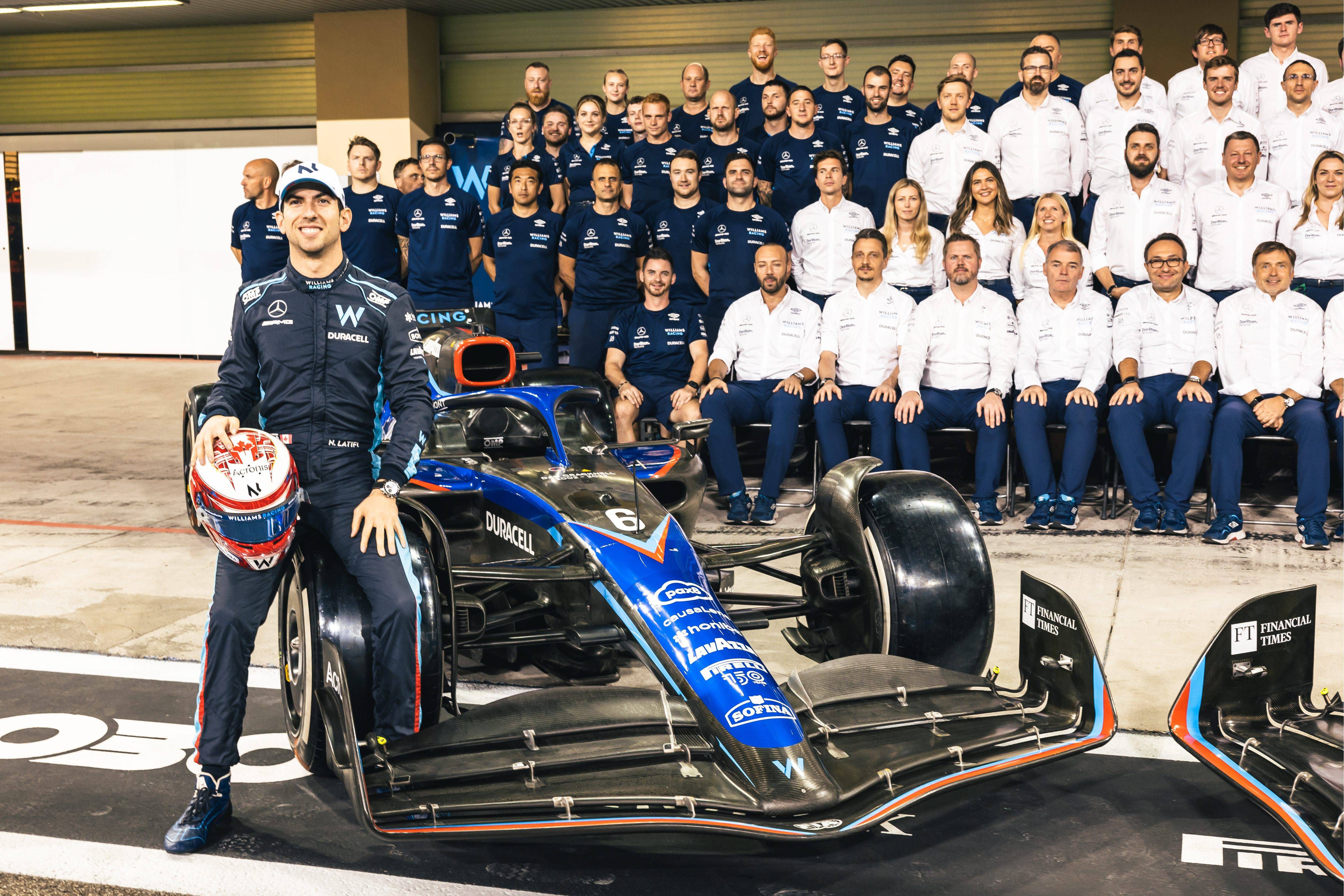  Una foto de Latifi y el equipo Williams en 2022 (Cordon Press)