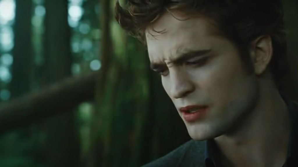 Edward Cullen en una imagen del trailer de ‘Luna Nueva’