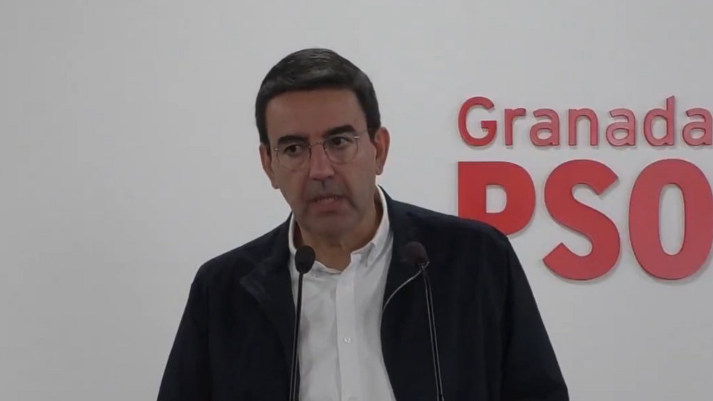 El portavoz de Presidencia del Grupo Socialista en el Parlamento andaluz, Mario Jiménez