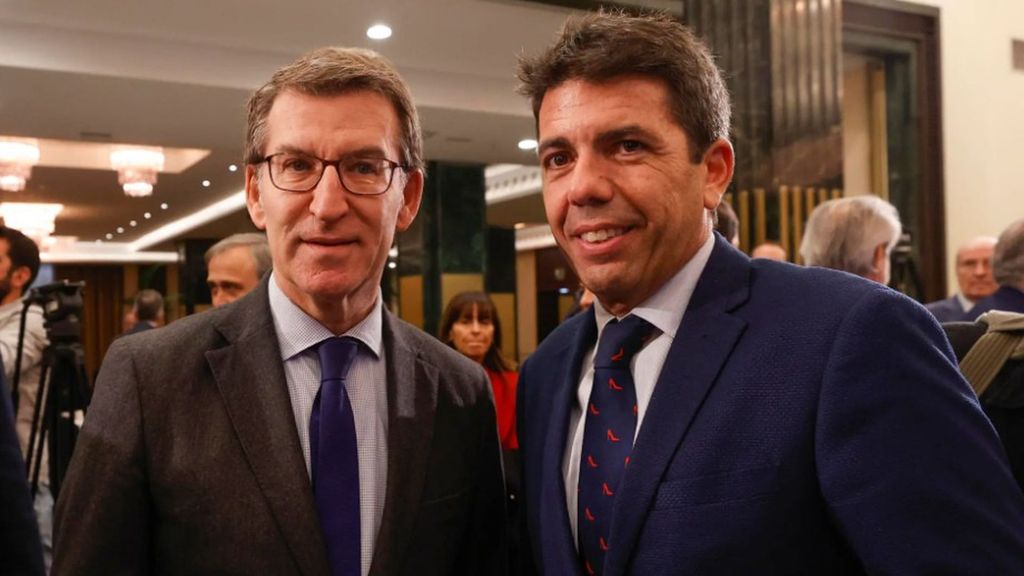 Mazón anunciará este lunes qué ha decidido tras hablar varias veces con Feijóo