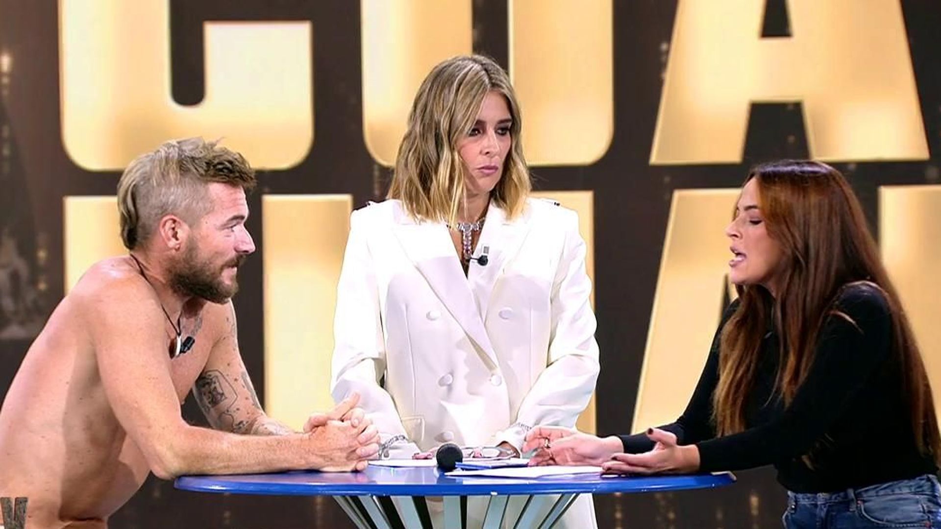 Tony Spina descubre los enfrentamientos que han tenido Marta Peñate y Oriana Marzoli en Supervivientes All Stars