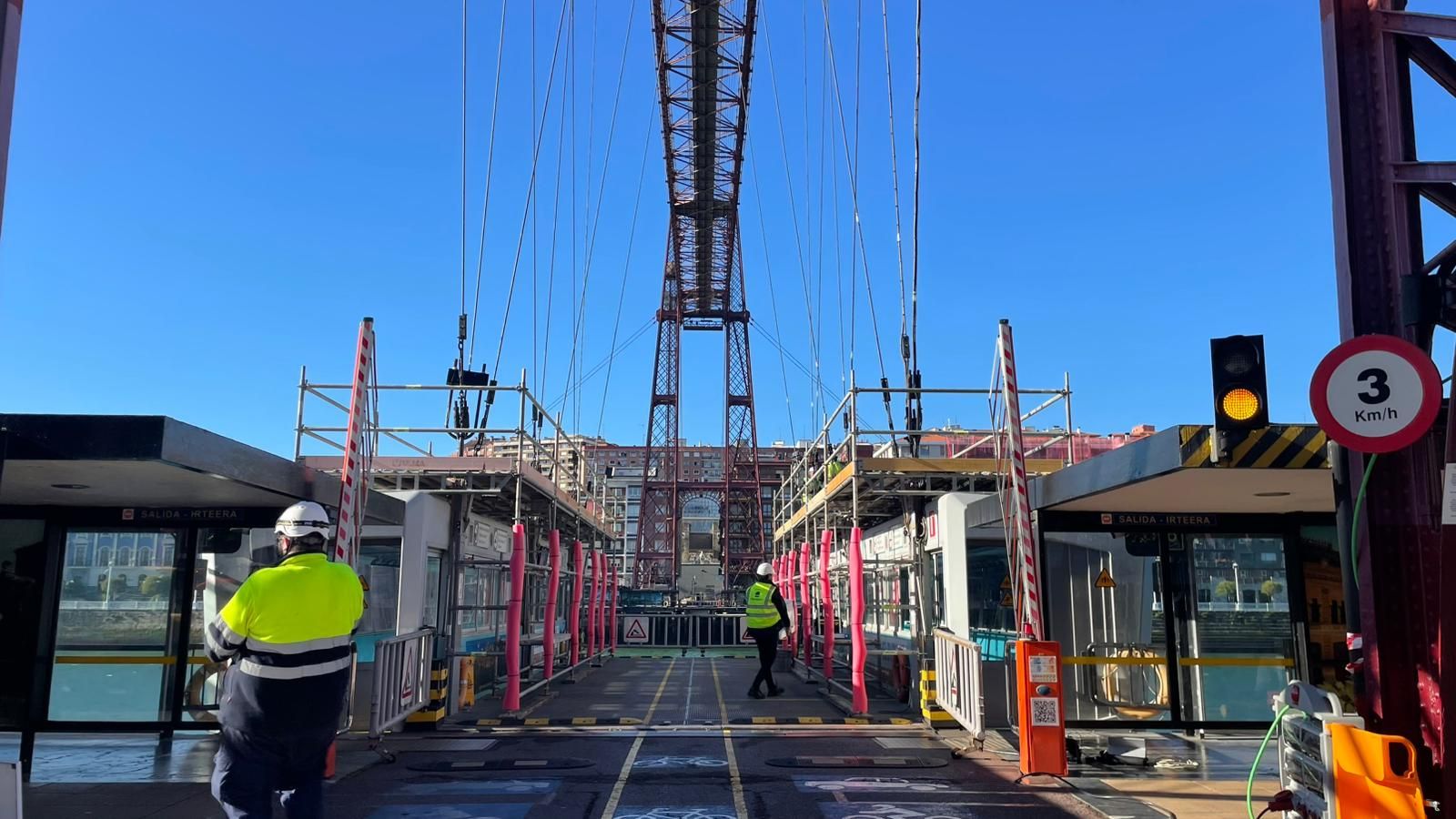 Hasta el 22 de noviembre se refuerza el servicio de botes y habrá un minibús para paliar la falta de servicio