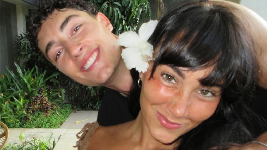 Aitana Ocaña y Plex