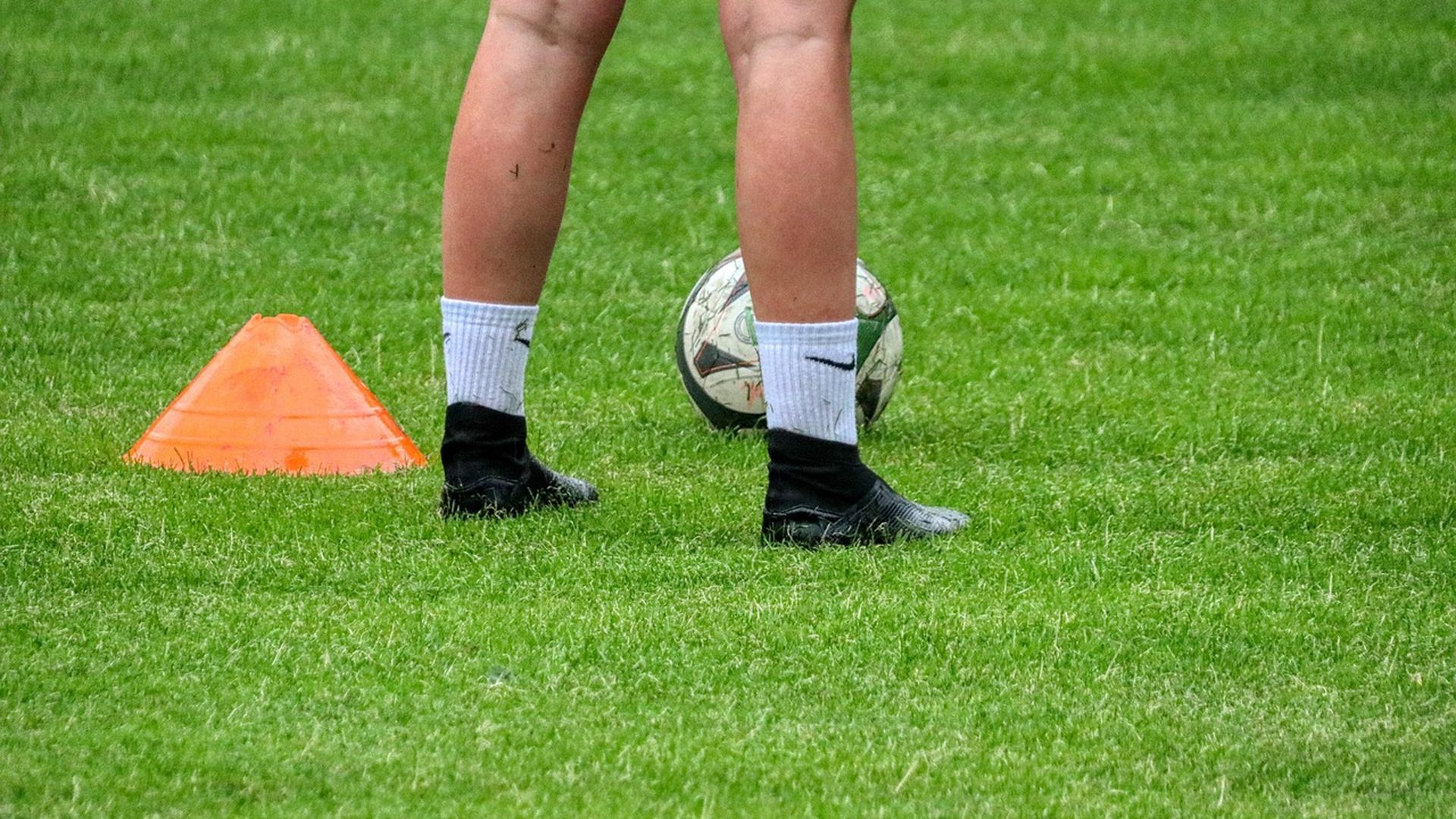 El Mulier Fútbol Club Navarra denuncia una agresión a una de sus jugadoras: "Que hechos como este no queden invisibilizados"