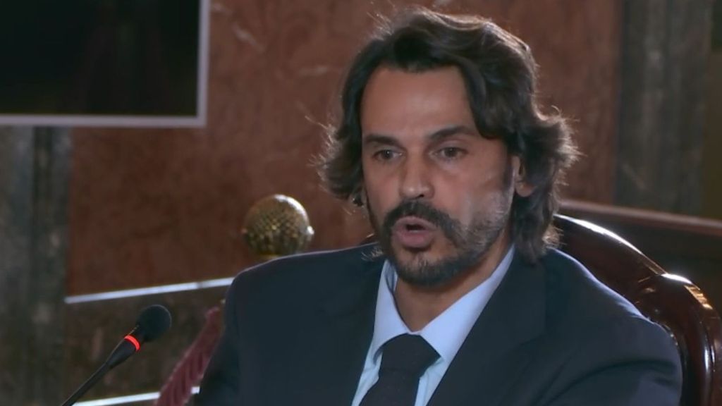 González Amador, al concluir su declaración sobre su caso contra el fiscal general: "O me voy de España o me suicido"