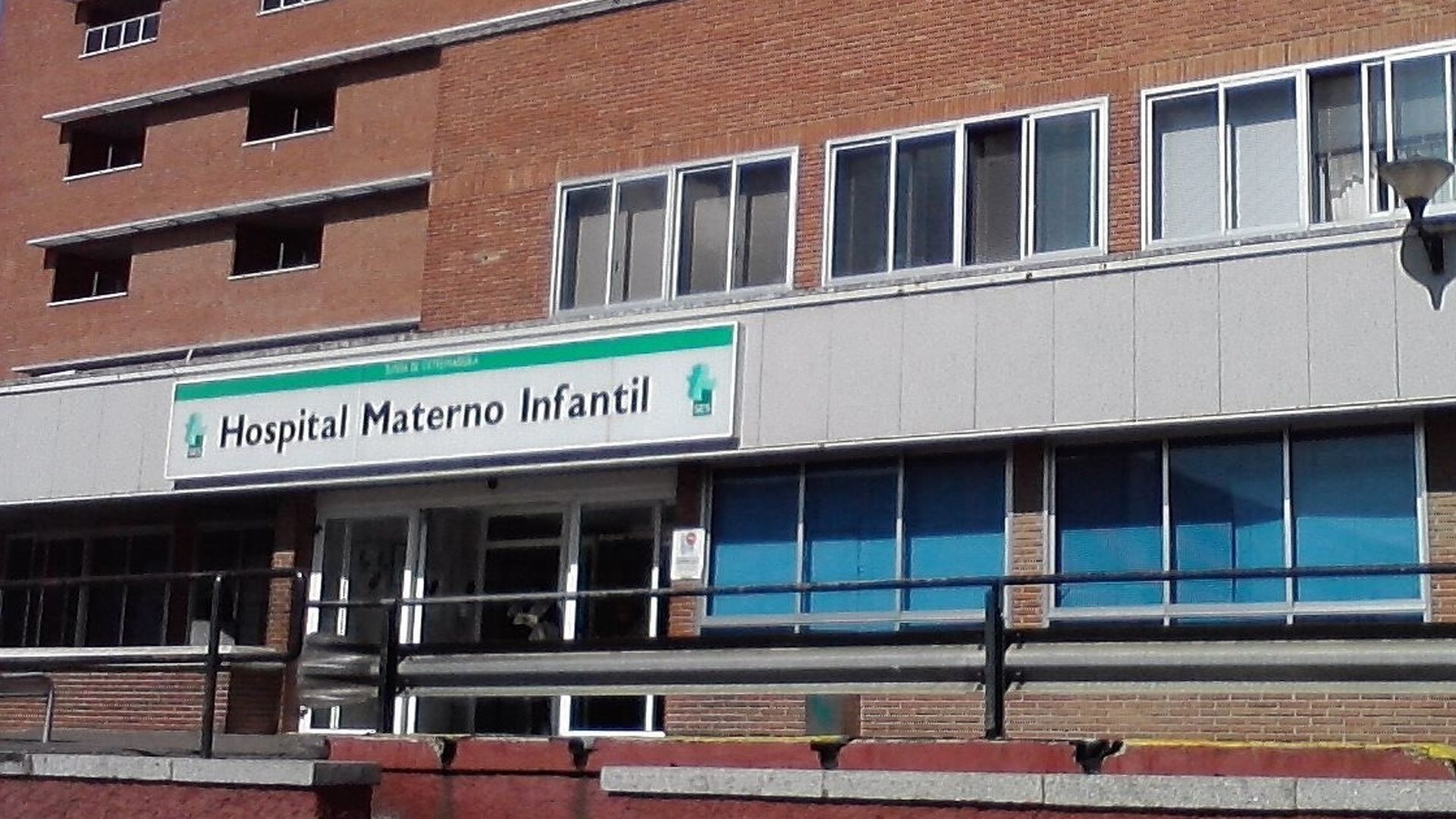 Investigan la desaparición de fentanilo en el Hospital Materno Infantil de Badajoz: no hay sospechosos