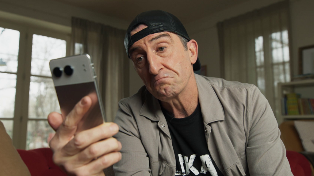 Avance | Luis Zahera comienza un nuevo proyecto en la agencia de ‘Rebecca Talent’