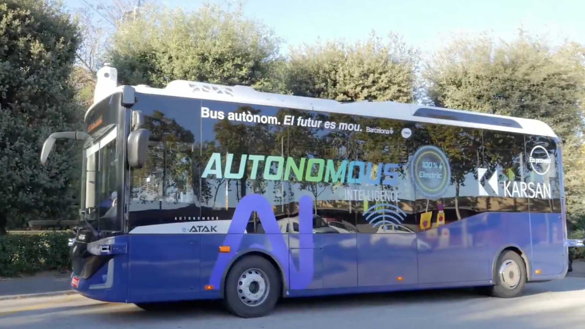 El autobús sin conductor llega al transporte público de Barcelona