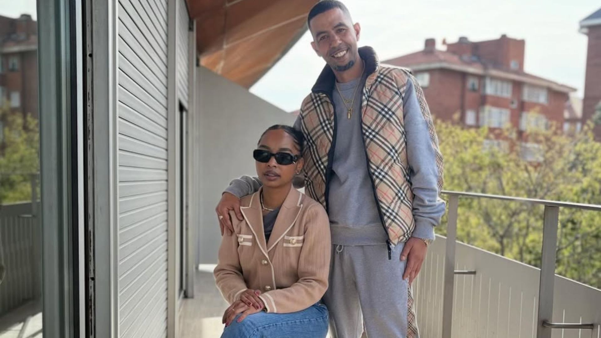 Mounir Nasraoui, padre de Lamine Yamal, y su joven prometida