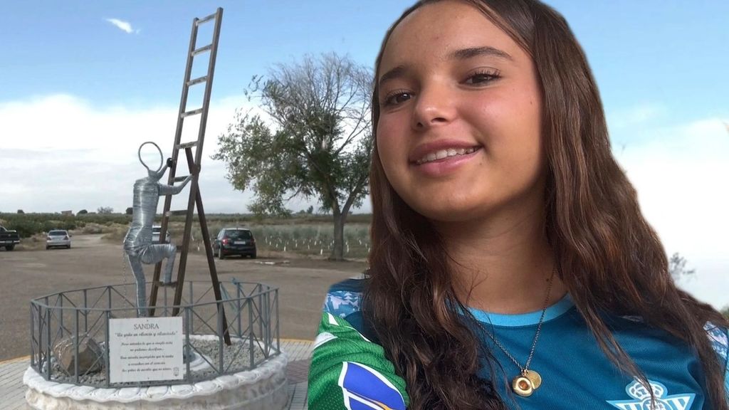 Villar de Rena alza una voz por Sandra Peña: un monumento para que el silencio del acoso escolar no se repita