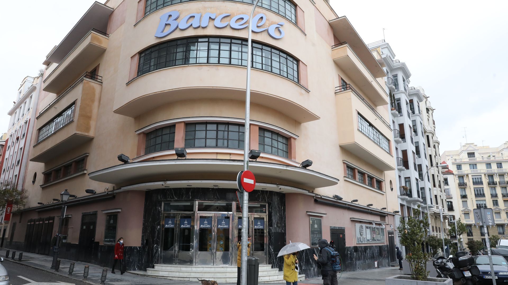 El Ayuntamiento de Madrid clausura la discoteca Teatro Barceló durante un año tras detectar un exceso de aforo