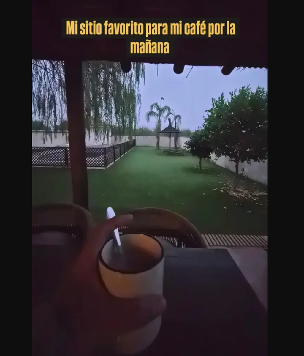 El jardín de la casa de Kiko Rivera