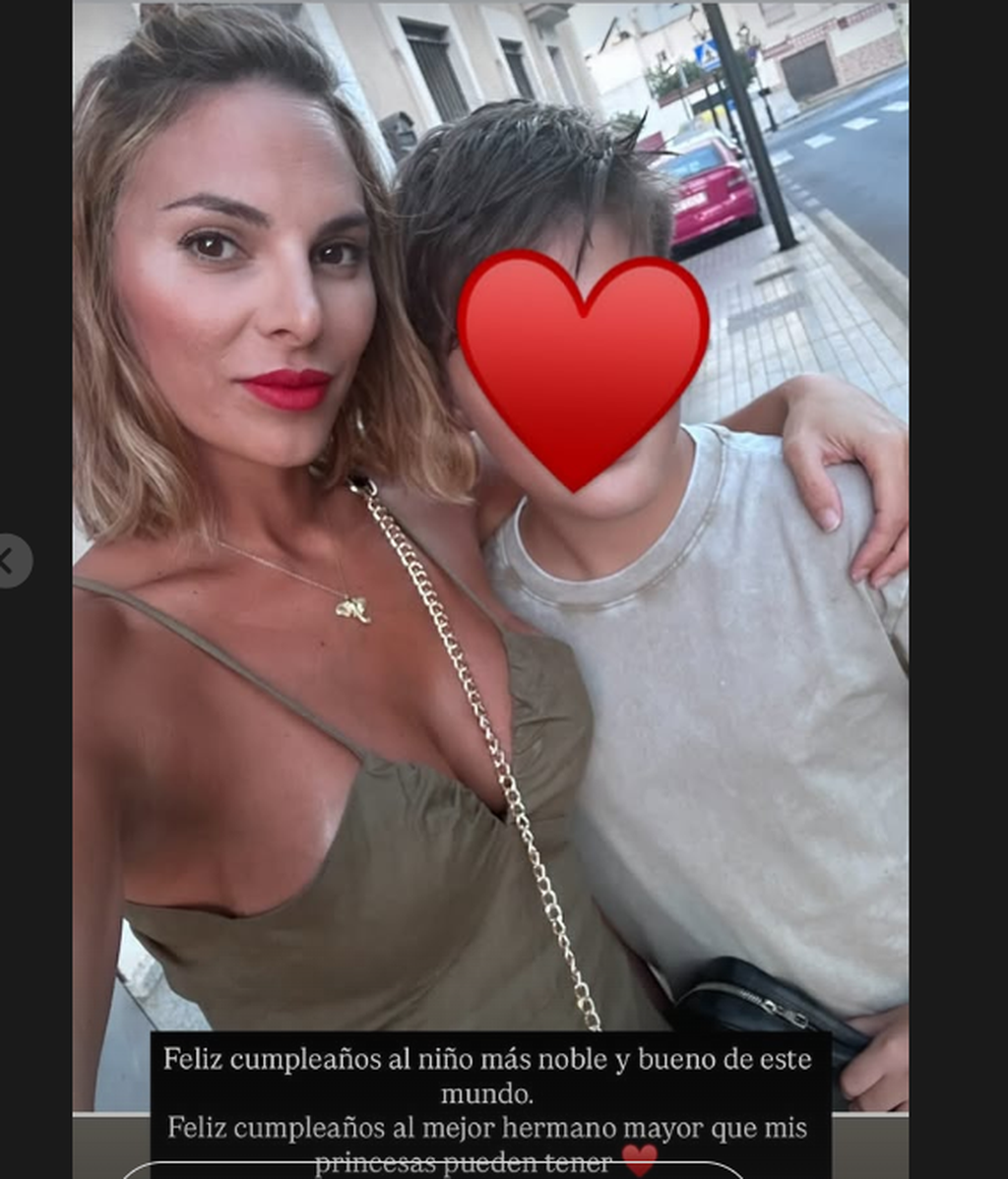 Irene Rosales felicita a Fran, el hijo de Kiko Rivera