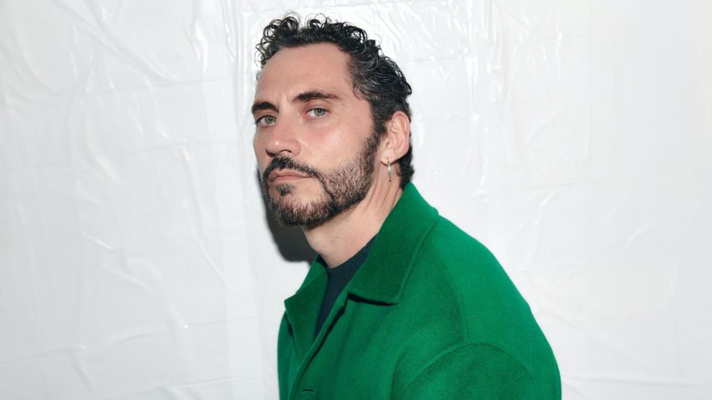 JAVIER BIOSCA PACO LEON 139 horiz JAVIER BIOSCA PACO LEON 139 horiz