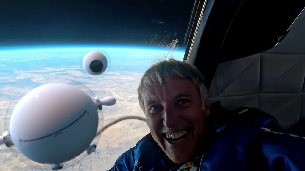 Jesús Calleja celebra desde el espacio los 20 años de Cuatro: “Me parece un sitio genial”