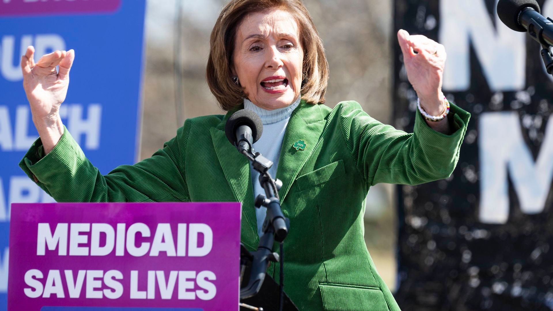 Nancy Pelosi se retira de la política estadounidense