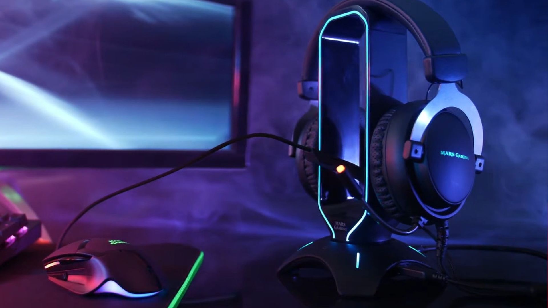 Organiza tu setup con este soporte para auriculares y ratón ¡rebajado a menos de 12 €!