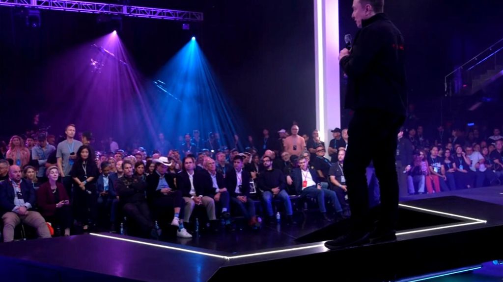 Elon Musk recibe con un baile la mayor retribución de la historia